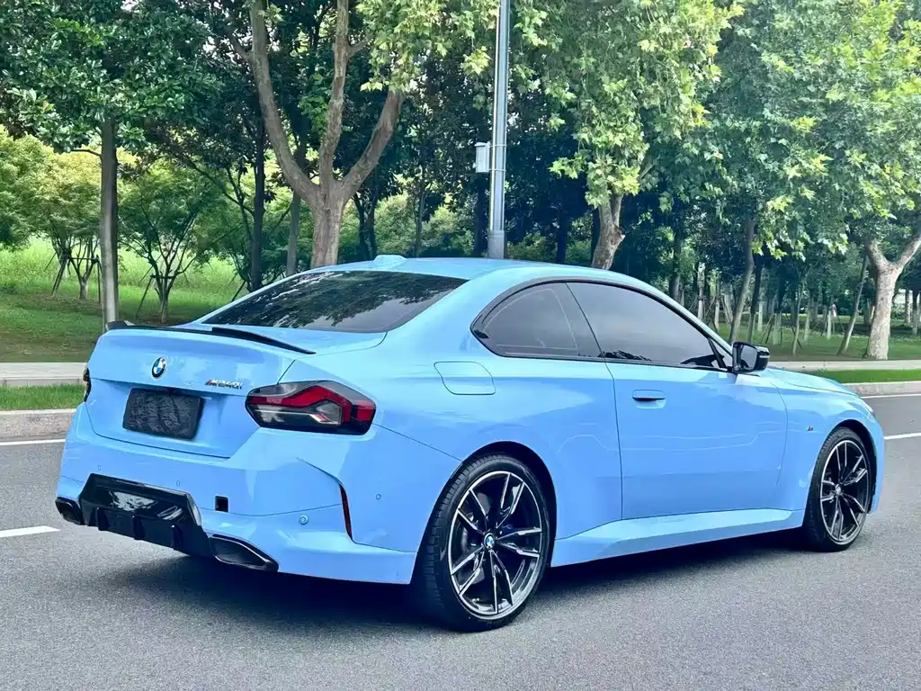 BMW M240i — фото 7