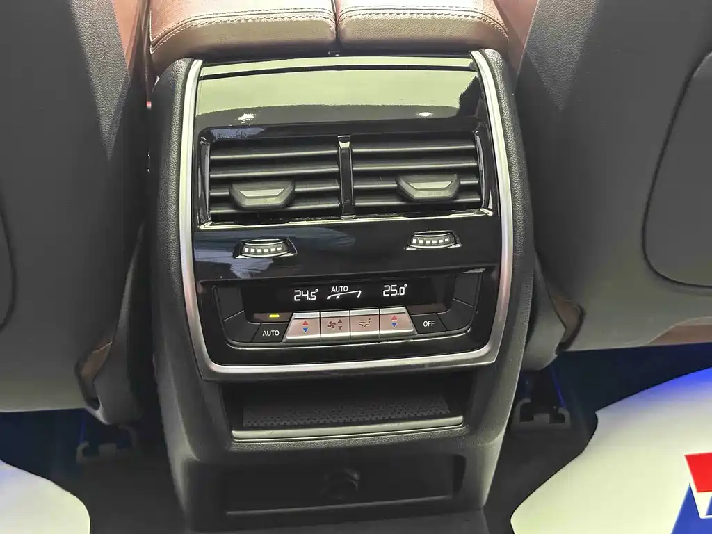 BMW X5 (Import) — фото 11