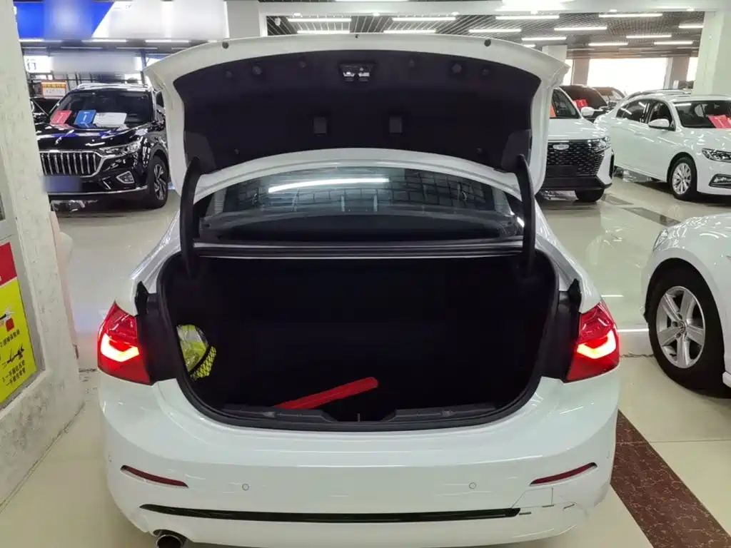 BMW 1 Series — фото 19
