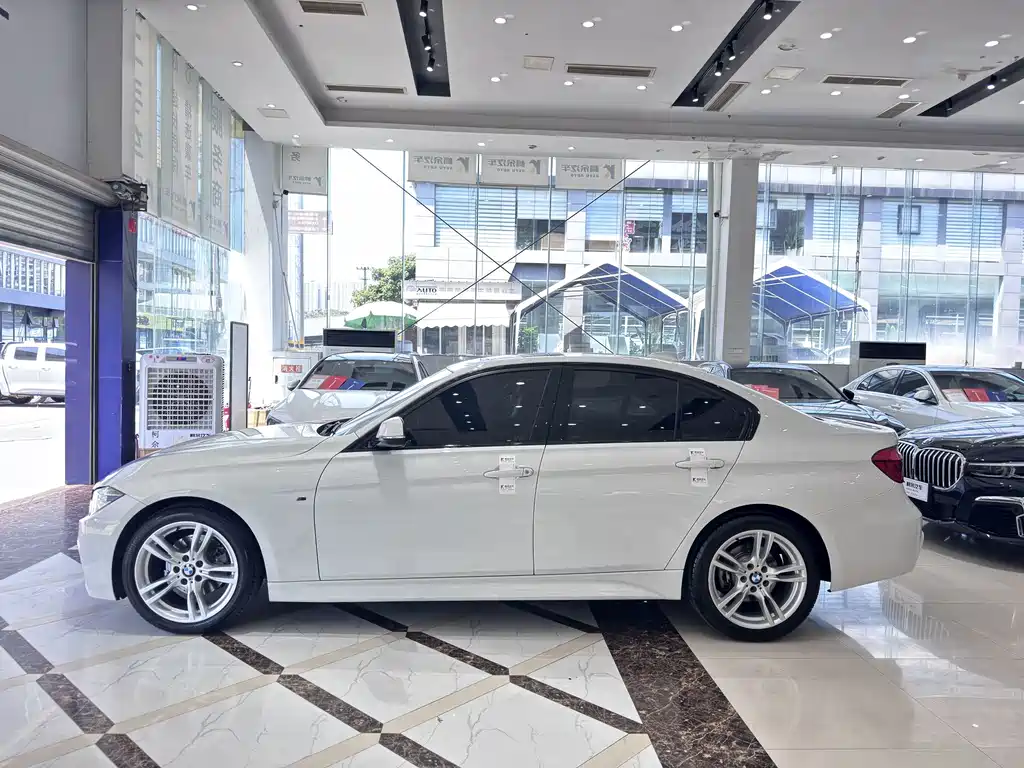 BMW 3 Series — фото 13