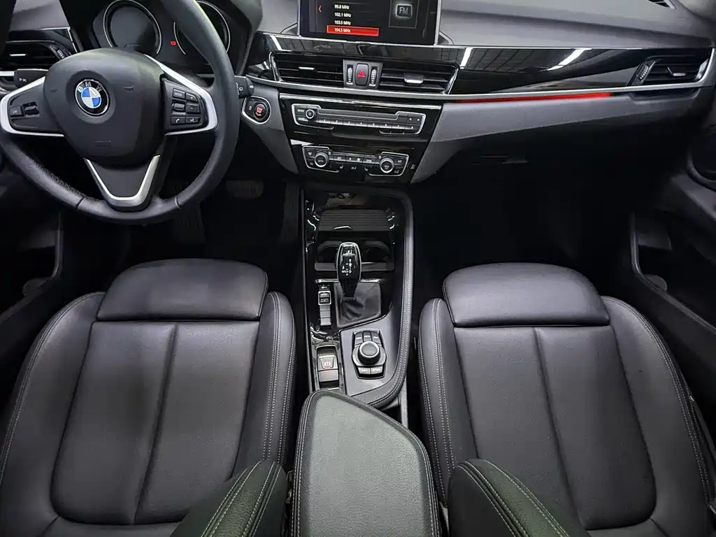 BMW X2 — фото 17