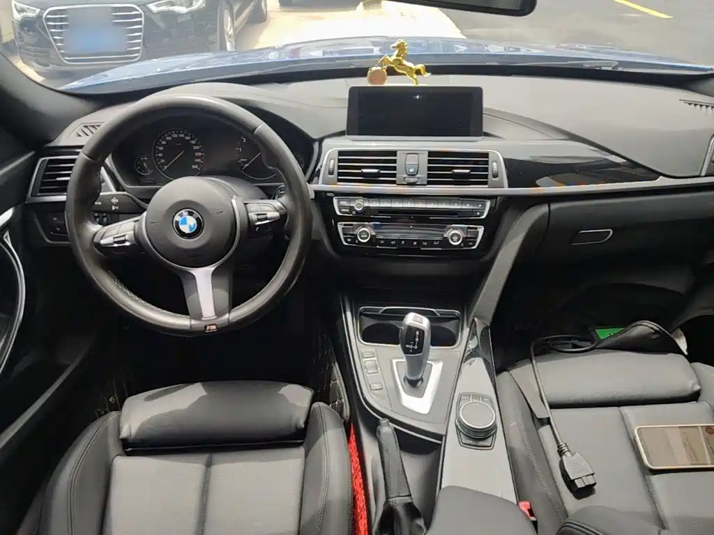 BMW 3 Series GT — фото 6