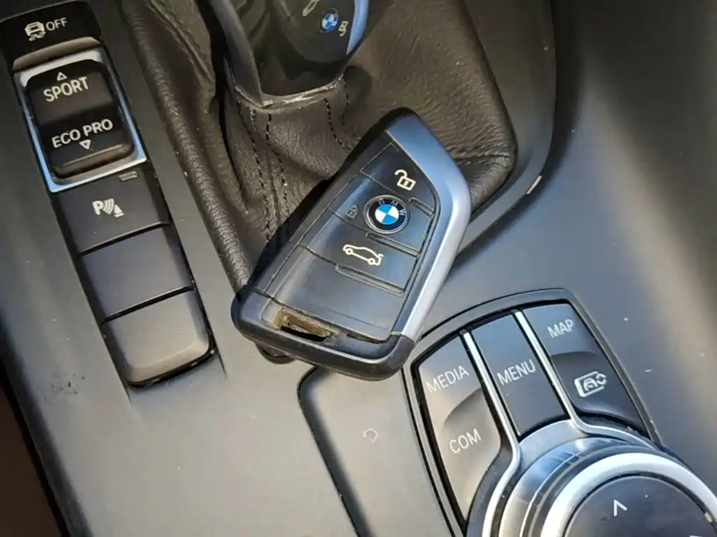 BMW X1 — фото 9