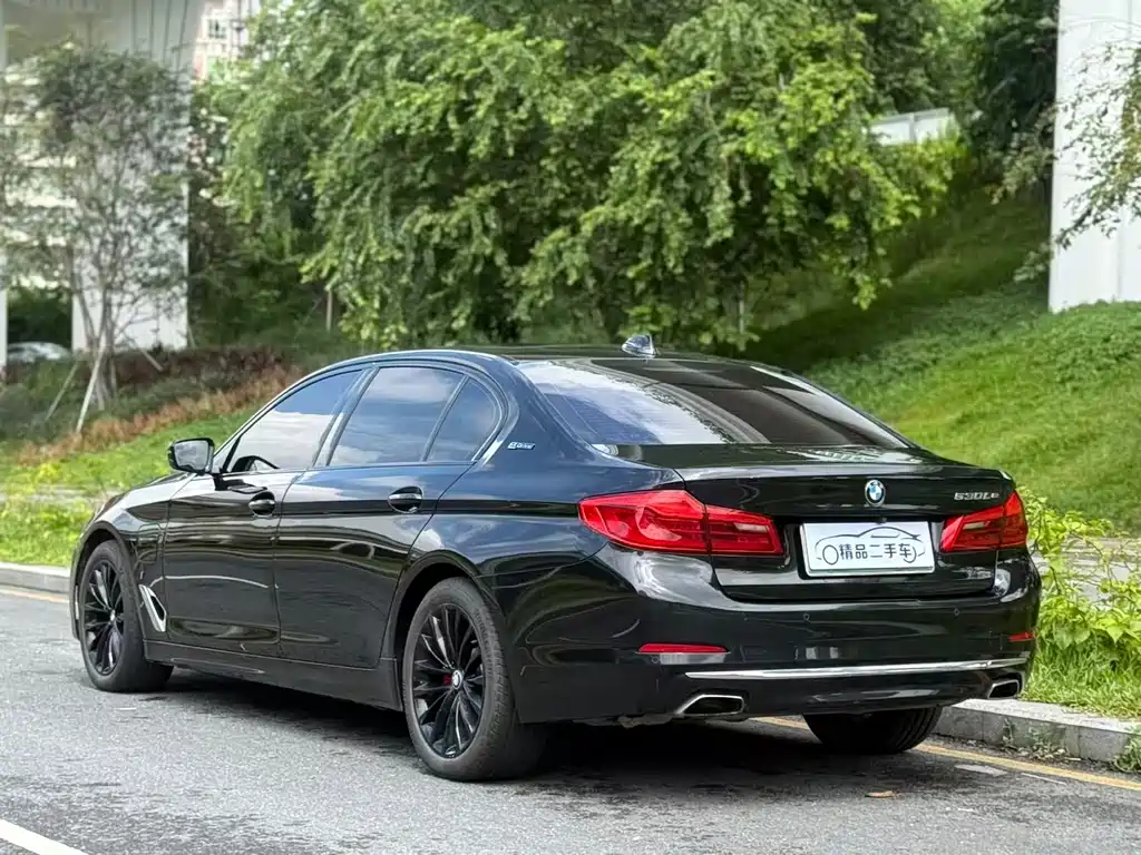 BMW 5 Series New Energy — фото 7