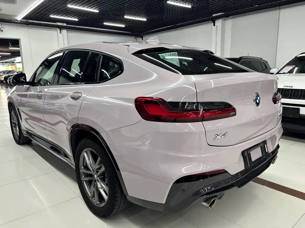 BMW X4 — фото 5