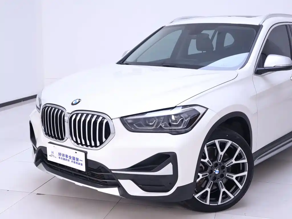 BMW X1 — фото 3