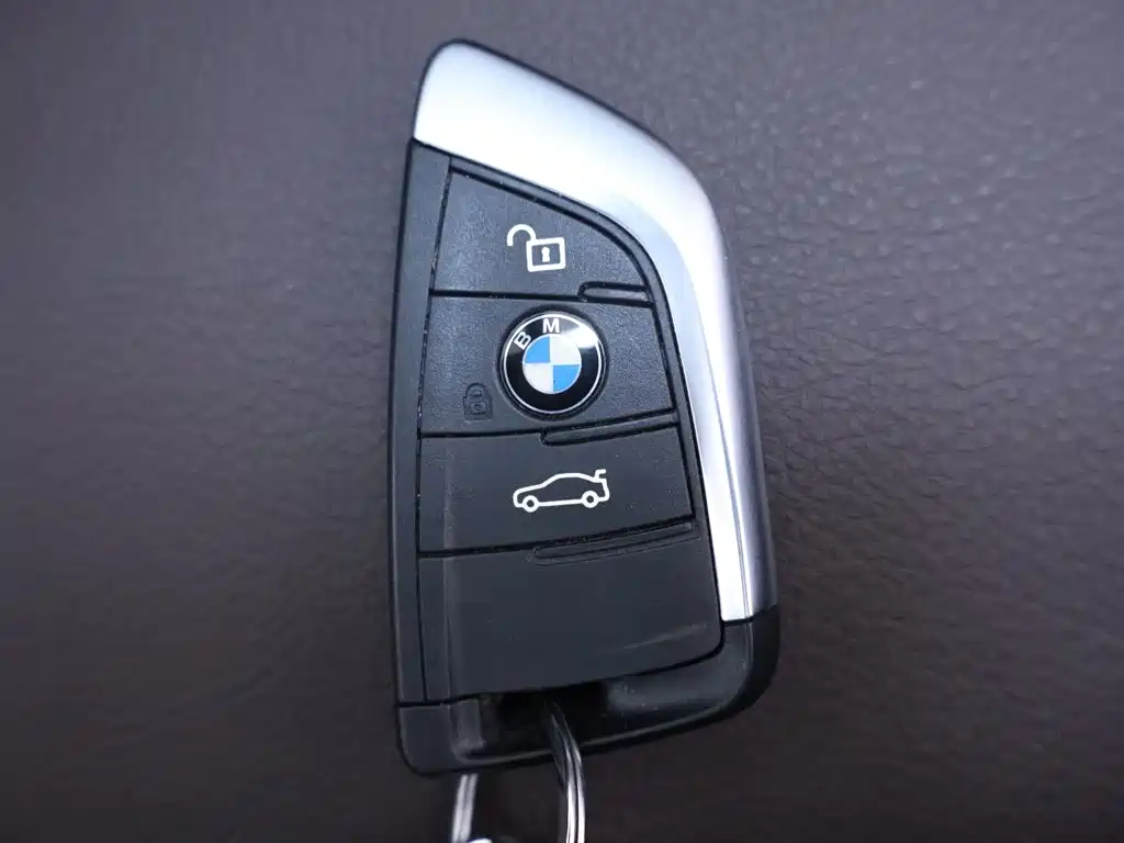 BMW X1 — фото 26