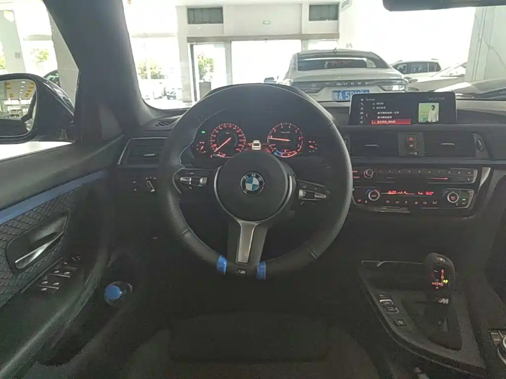 BMW 4 Series — фото 11