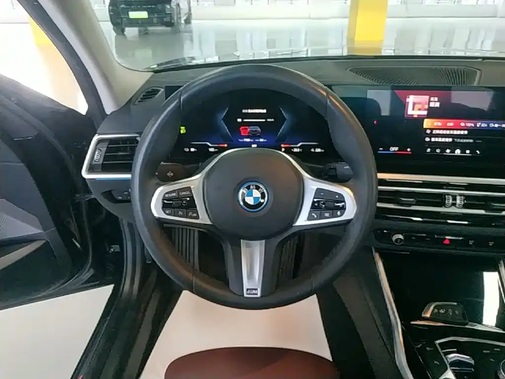 BMW i3 — фото 11