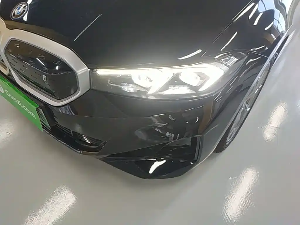 BMW i3 — фото 24
