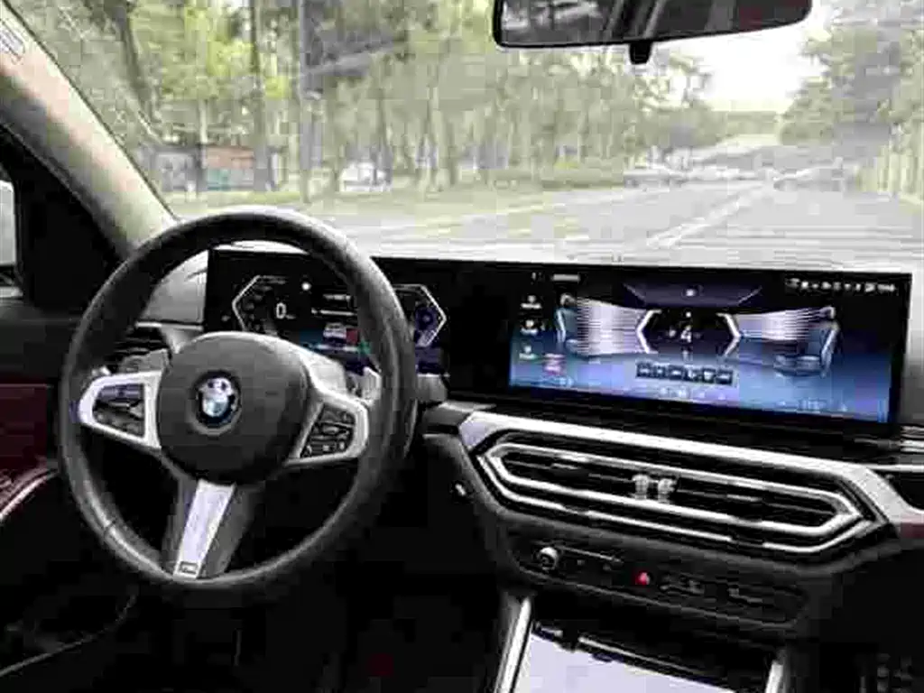 BMW 3 Series — фото 8