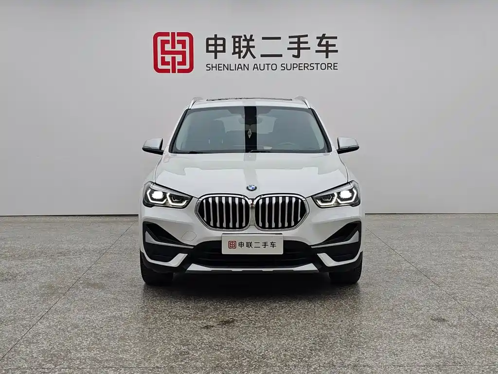 BMW X1 — фото 5