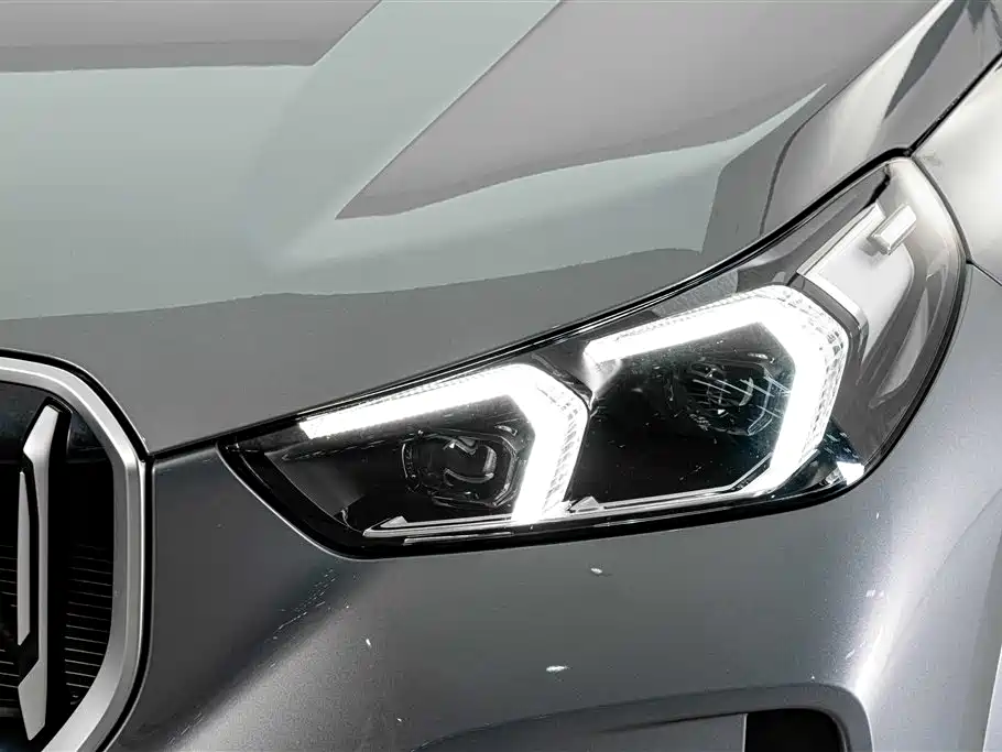 BMW X1 — фото 4