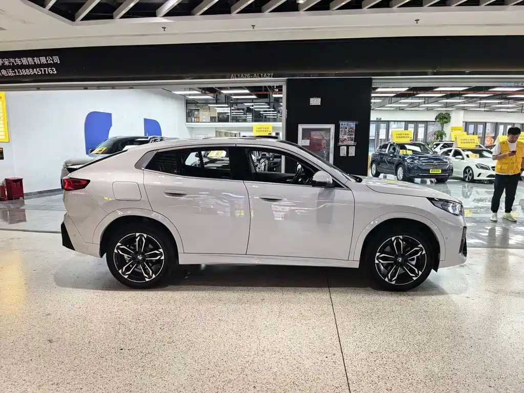 BMW X2 (Import) — фото 3