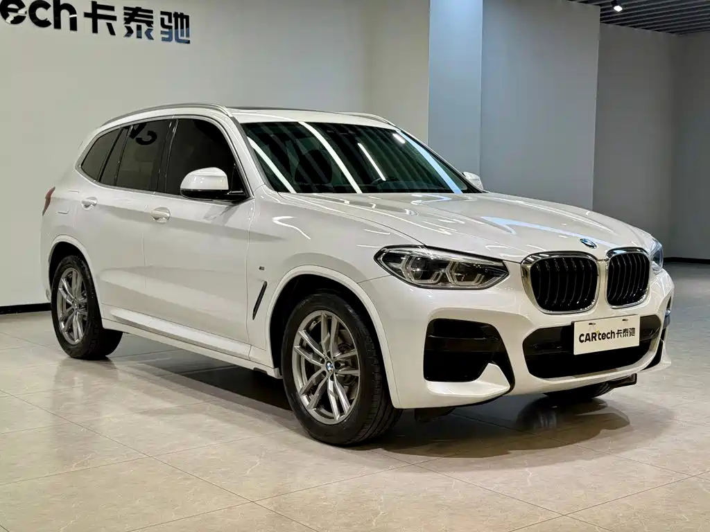 BMW X3 — фото 2