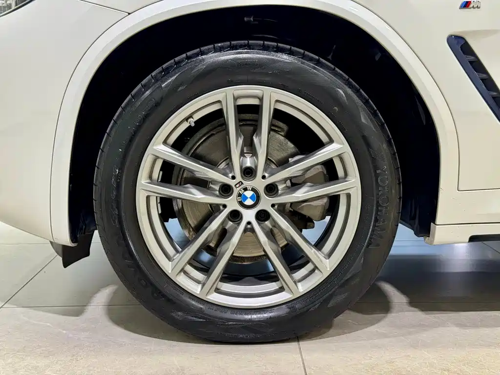 BMW X3 — фото 11