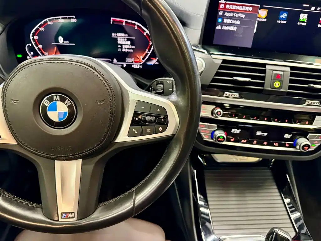 BMW X3 — фото 24