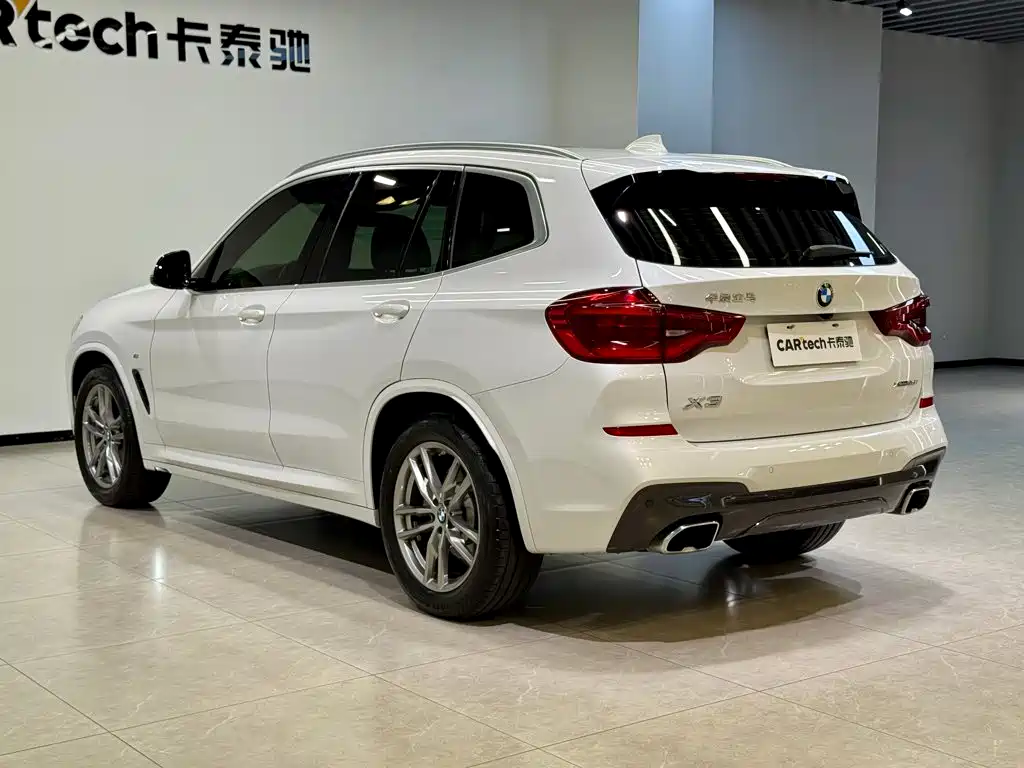 BMW X3 — фото 7