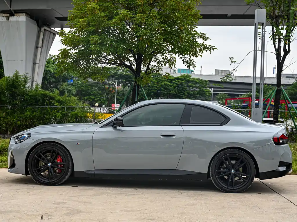 BMW 2 Series (Import) — фото 3