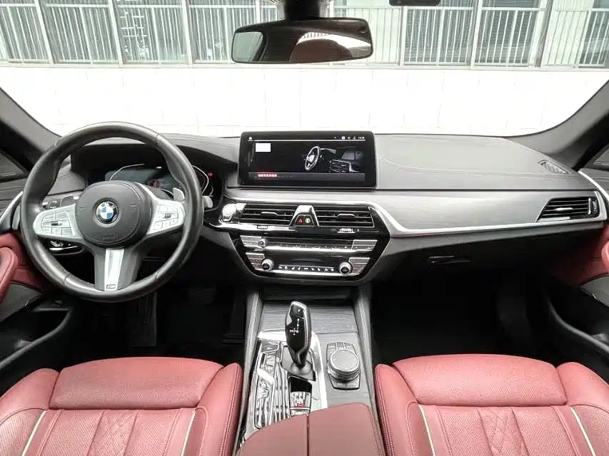 BMW 5 Series — фото 2