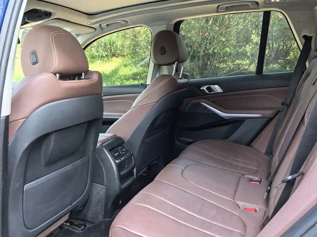 BMW X5 (Import) — фото 4