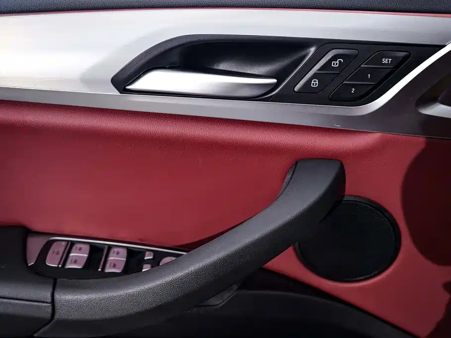 BMW X4 — фото 23