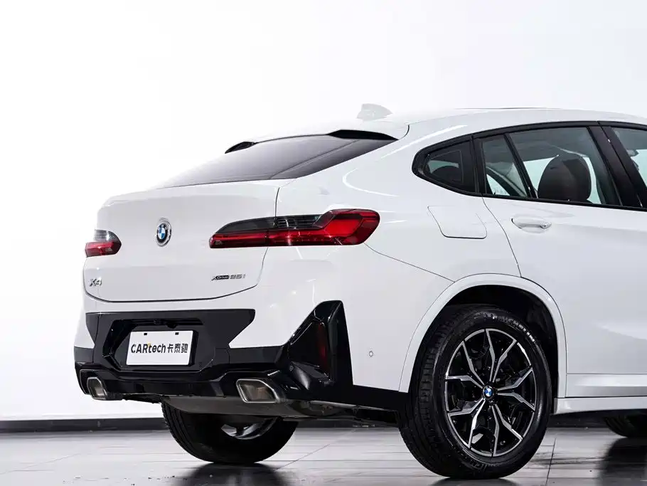 BMW X4 — фото 9