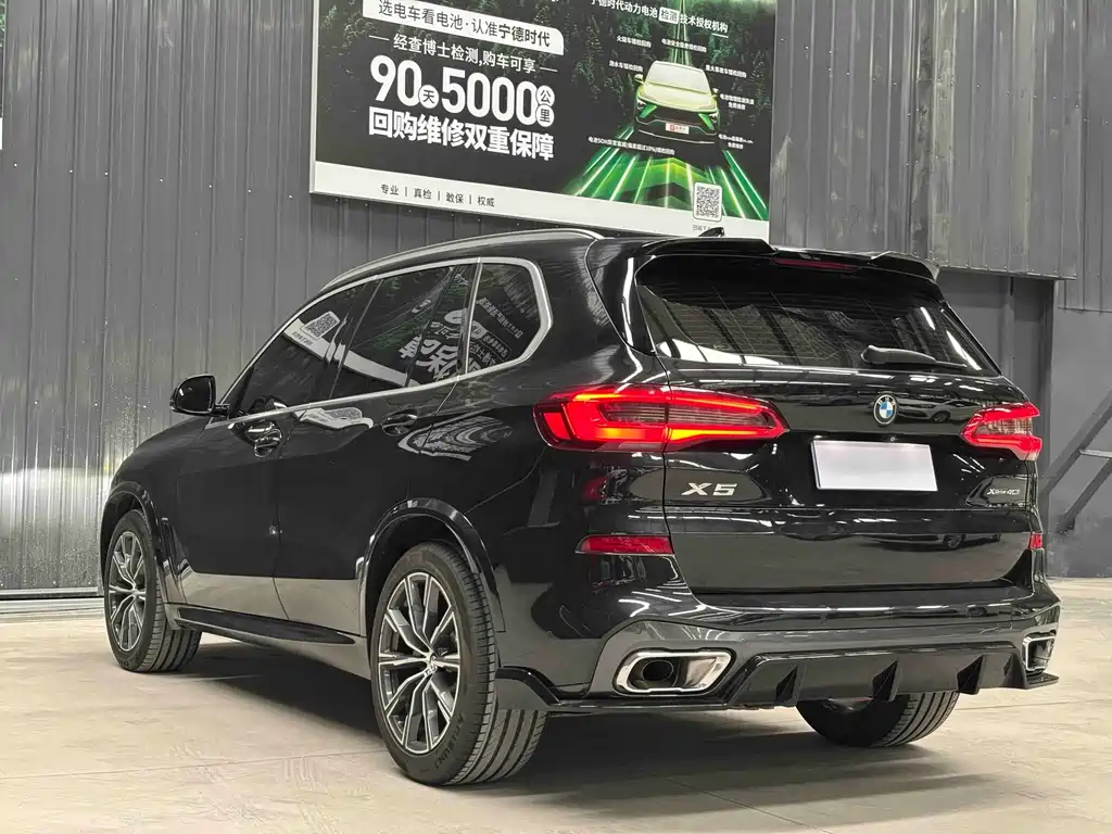 BMW X5 (Import) — фото 6