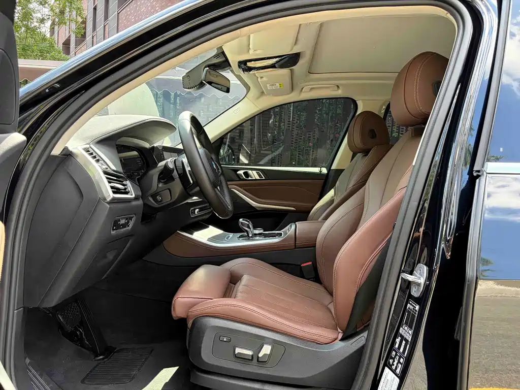 BMW X5 (Import) — фото 6