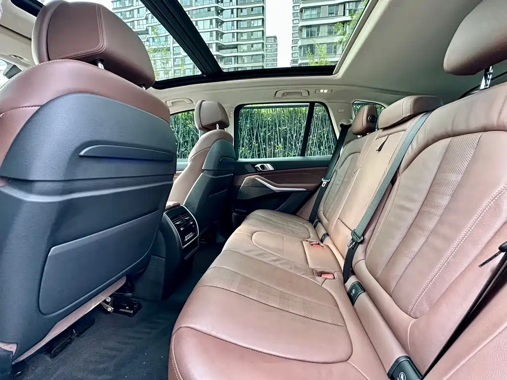 BMW X5 (Import) — фото 13