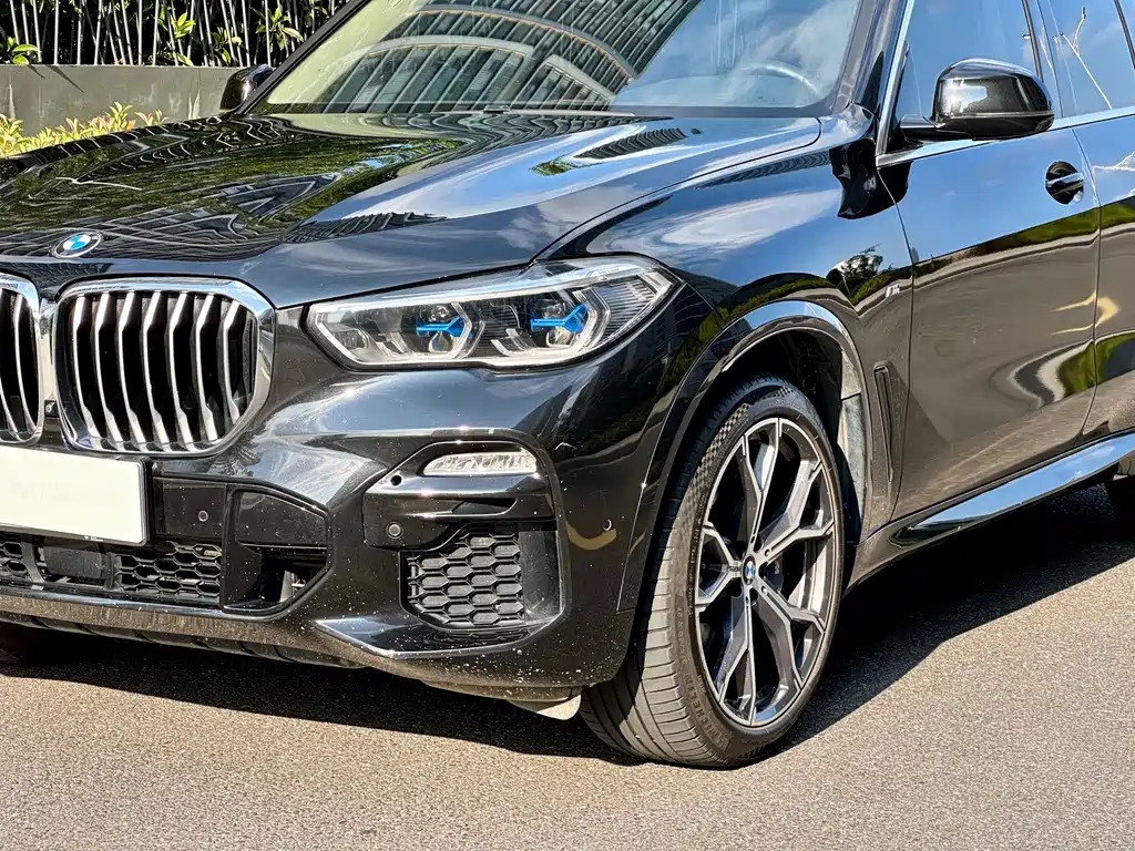 BMW X5 (Import) — фото 3