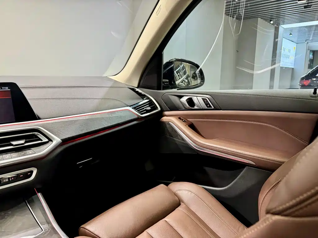 BMW X5 (Import) — фото 21