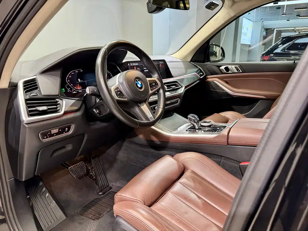 BMW X5 (Import) — фото 22