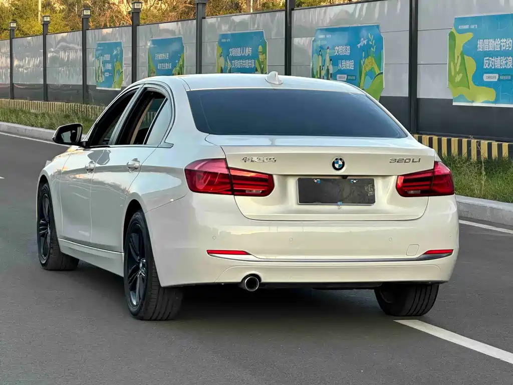 BMW 3 Series — фото 13