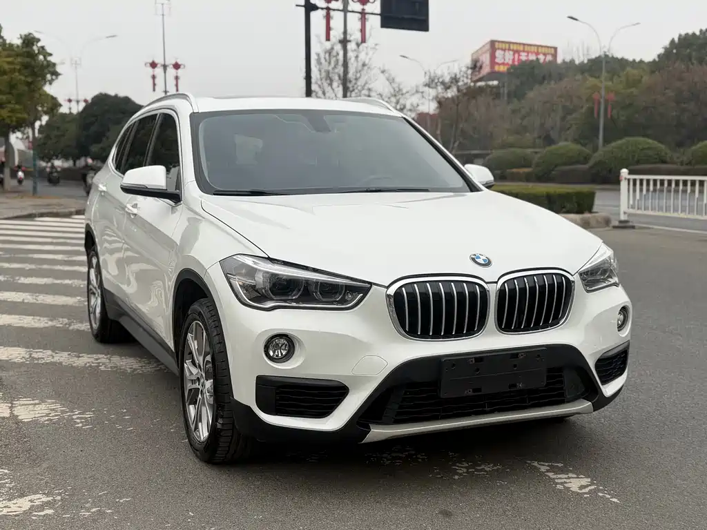 BMW X1 — фото 2