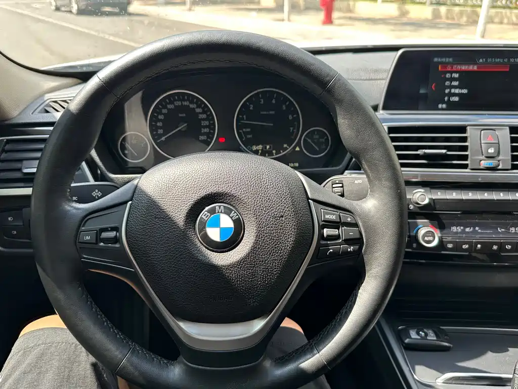 BMW 3 Series — фото 8