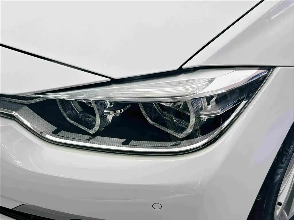 BMW 3 Series — фото 11