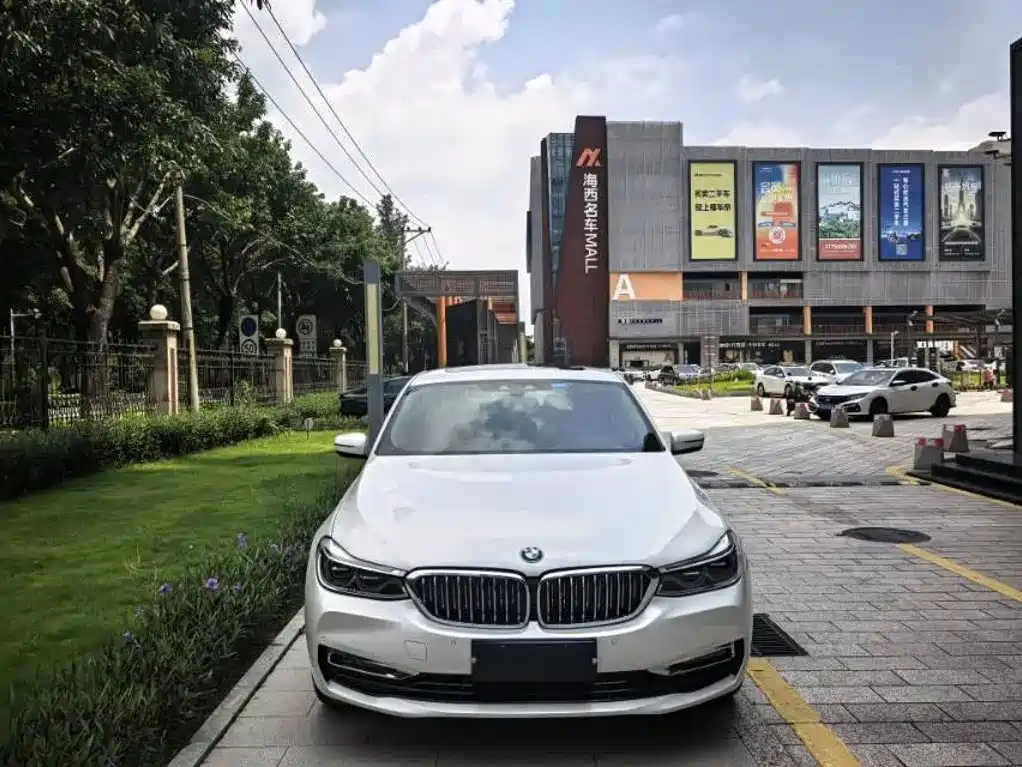 BMW 6 Series GT — фото 2