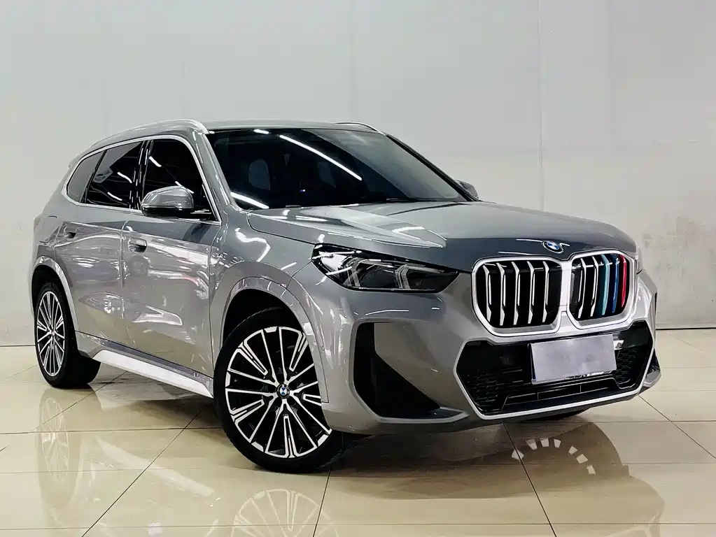 BMW X1 — фото 3