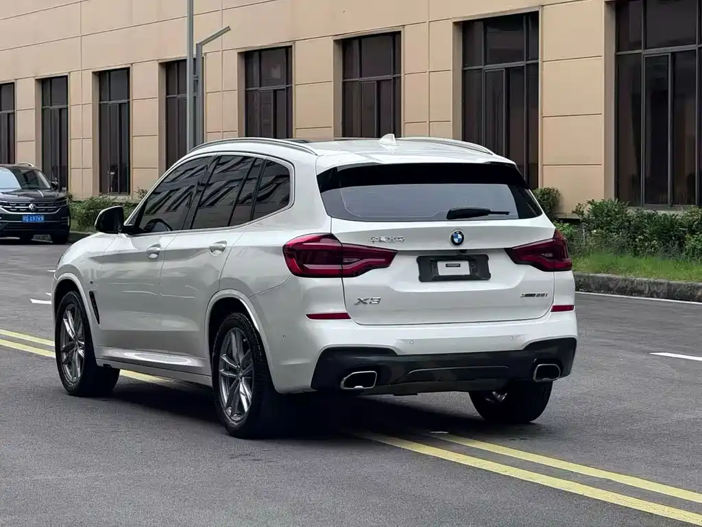 BMW X3 — фото 4