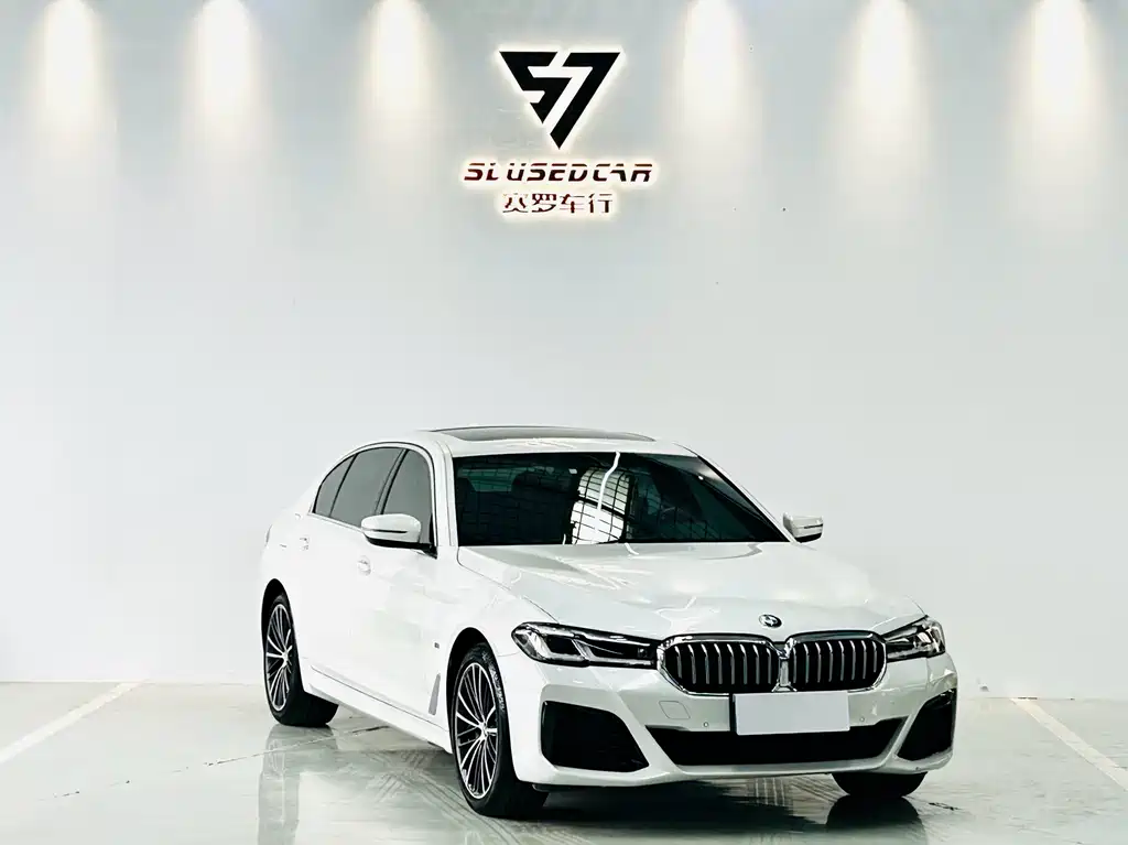 BMW 5 Series — фото 3