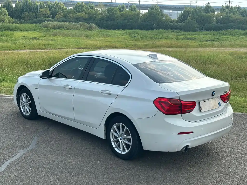 BMW 1 Series — фото 14