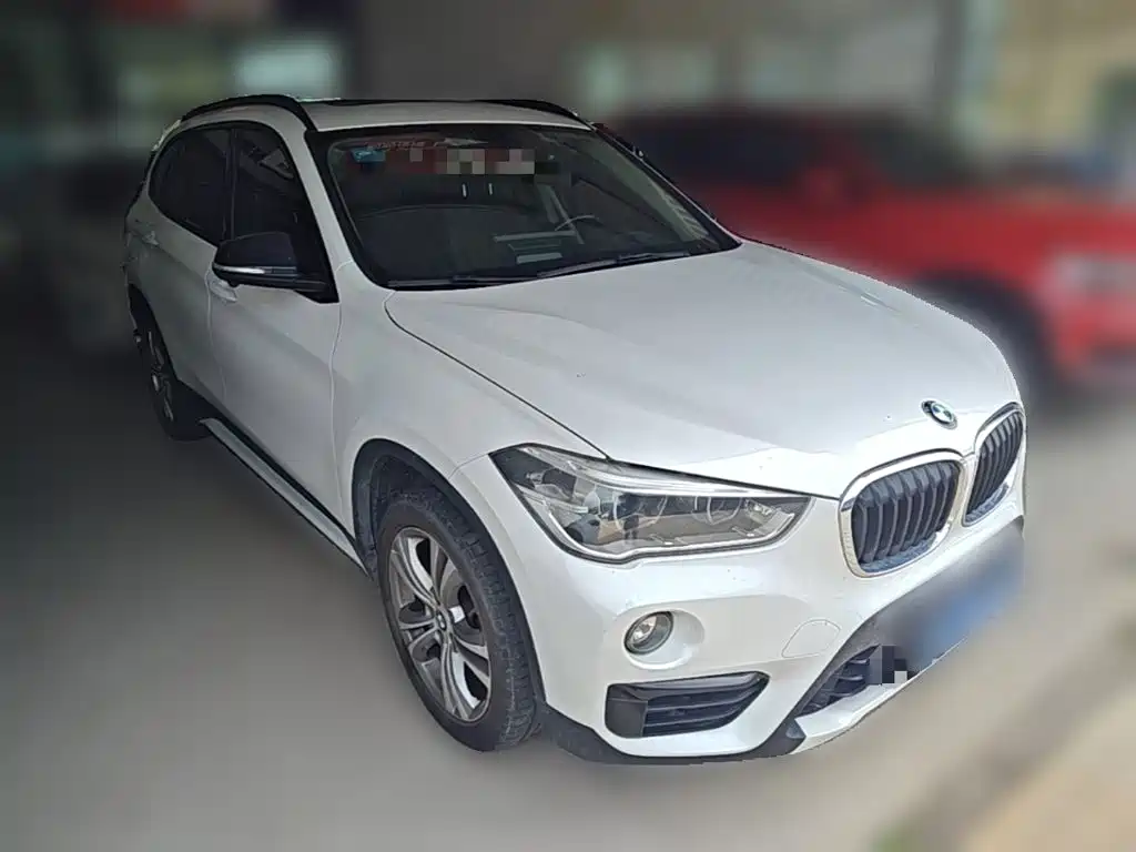 BMW X1 — фото 6