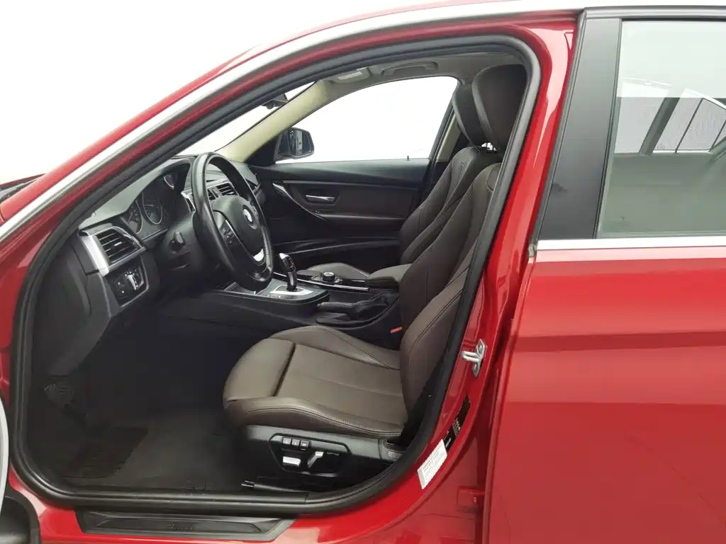 BMW 3 Series — фото 10