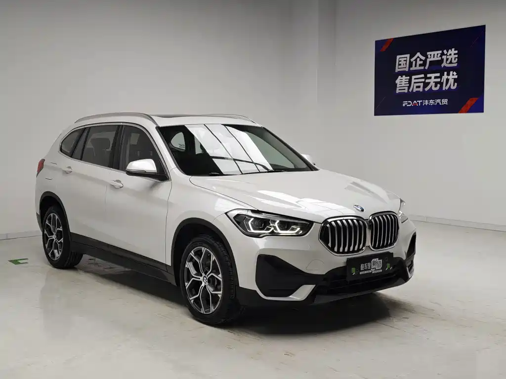 BMW X1 — фото 3