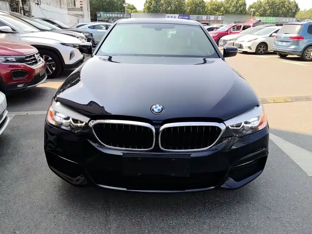 BMW 5 Series (Import) — фото 3