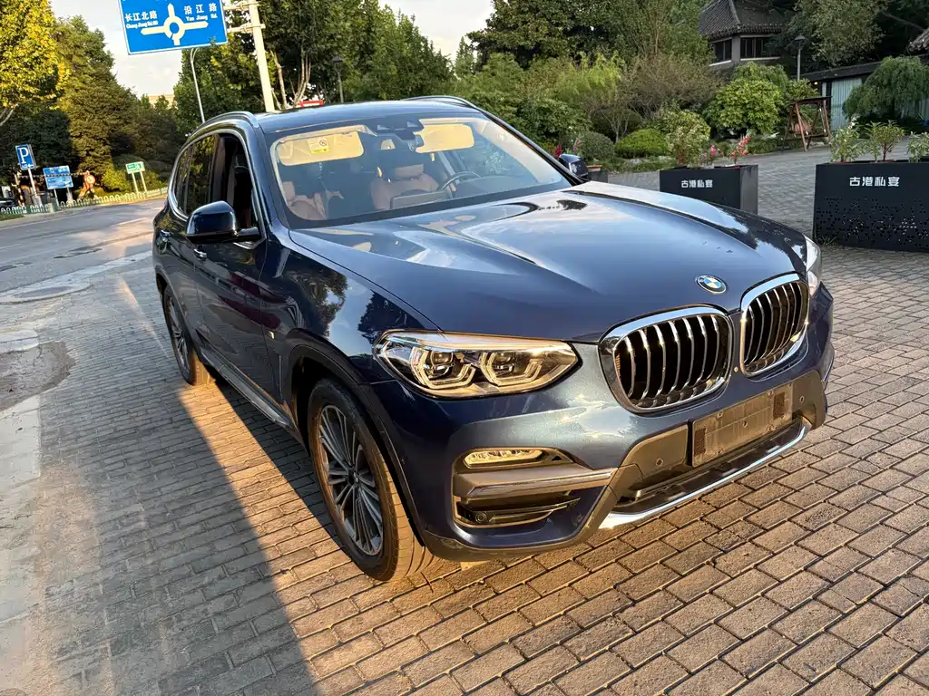 BMW X3 — фото 3