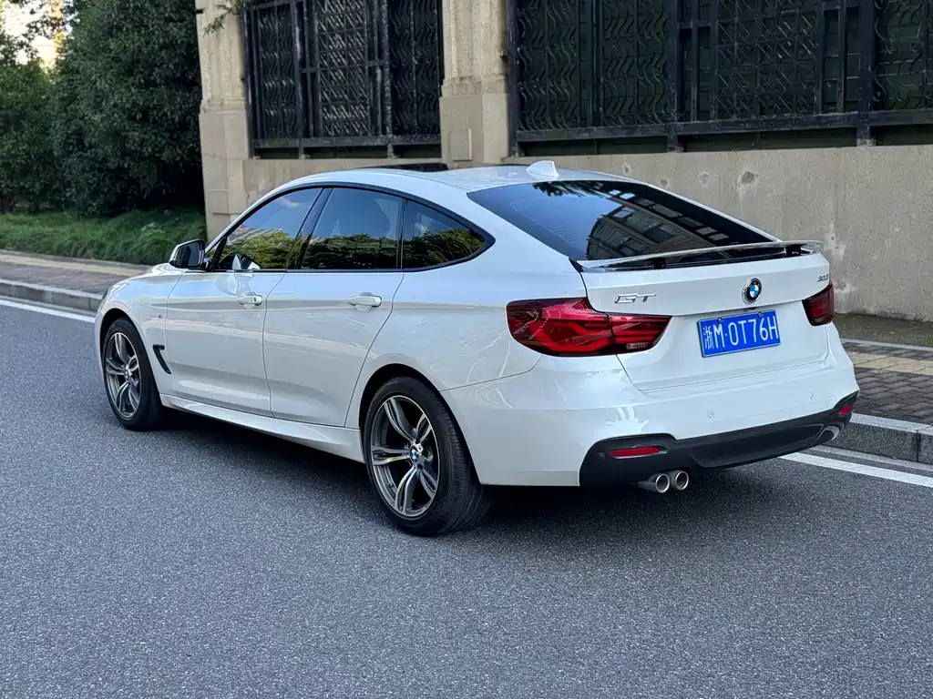 BMW 3 Series GT — фото 3