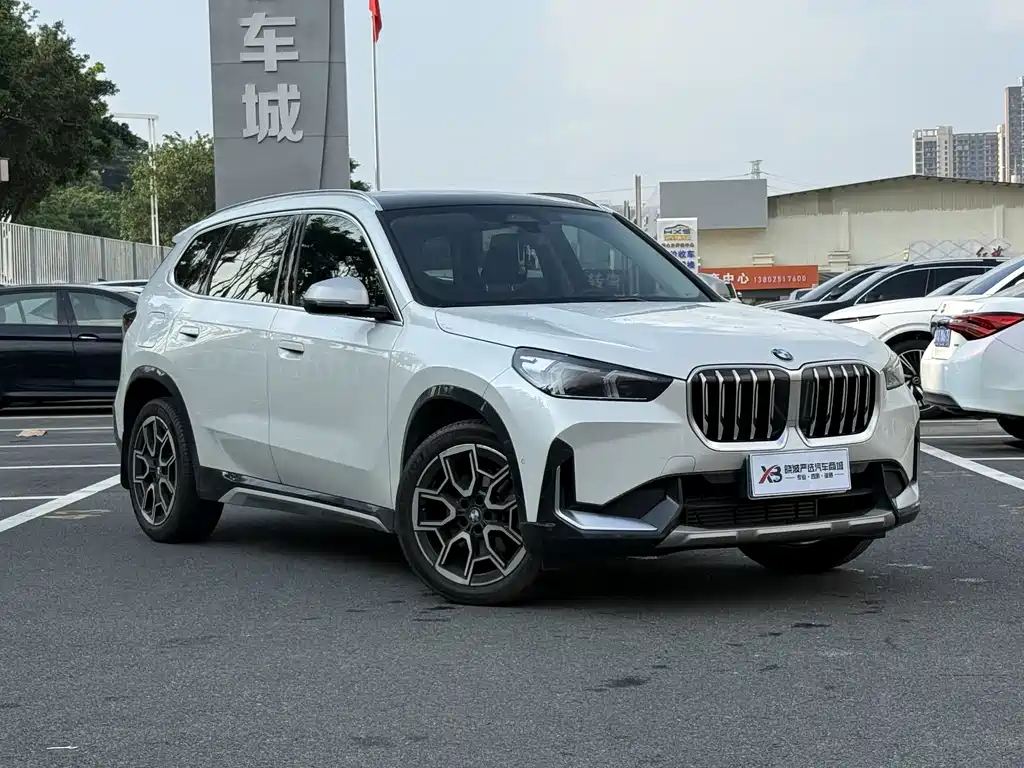 BMW X1 — фото 3