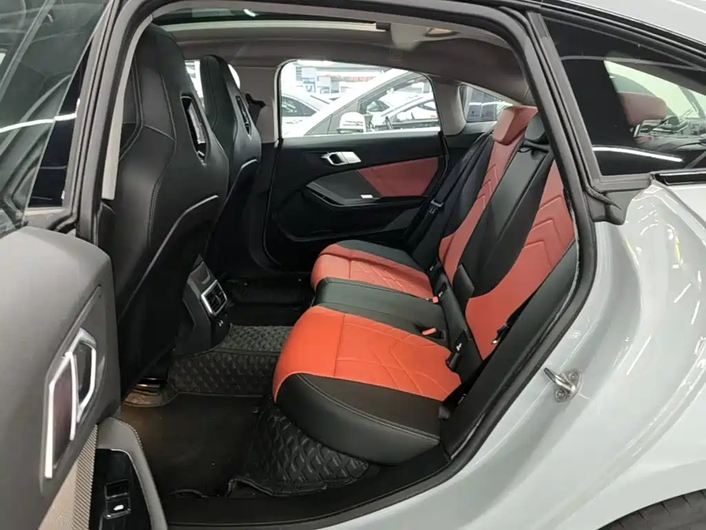 BMW 2 Series — фото 13